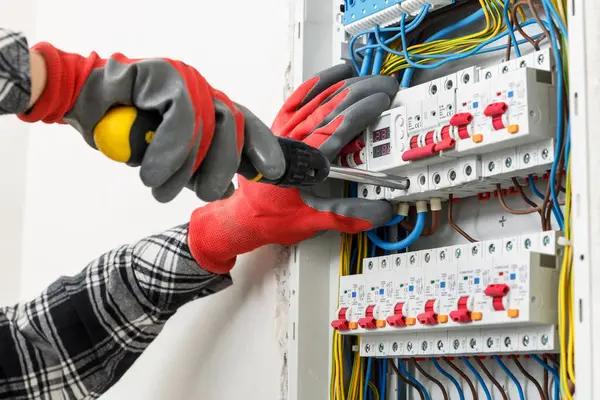 Fast and Reliable North Highlands Emergency Electricians Near You