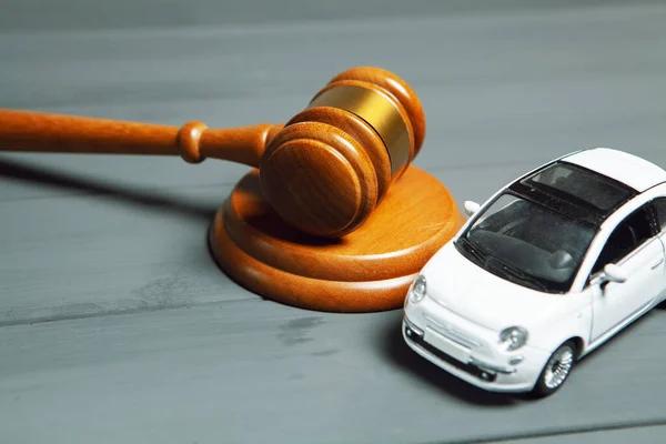 How to Choose the Best Car Crash Lawyer Chicago for You