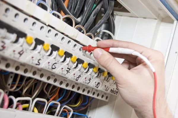 Inside Look: How HVAC Contractors Pinpoint Heating System Problems