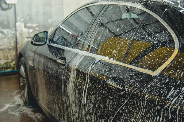 Reliable Mobile Car Wash Services Delivered to Your Door